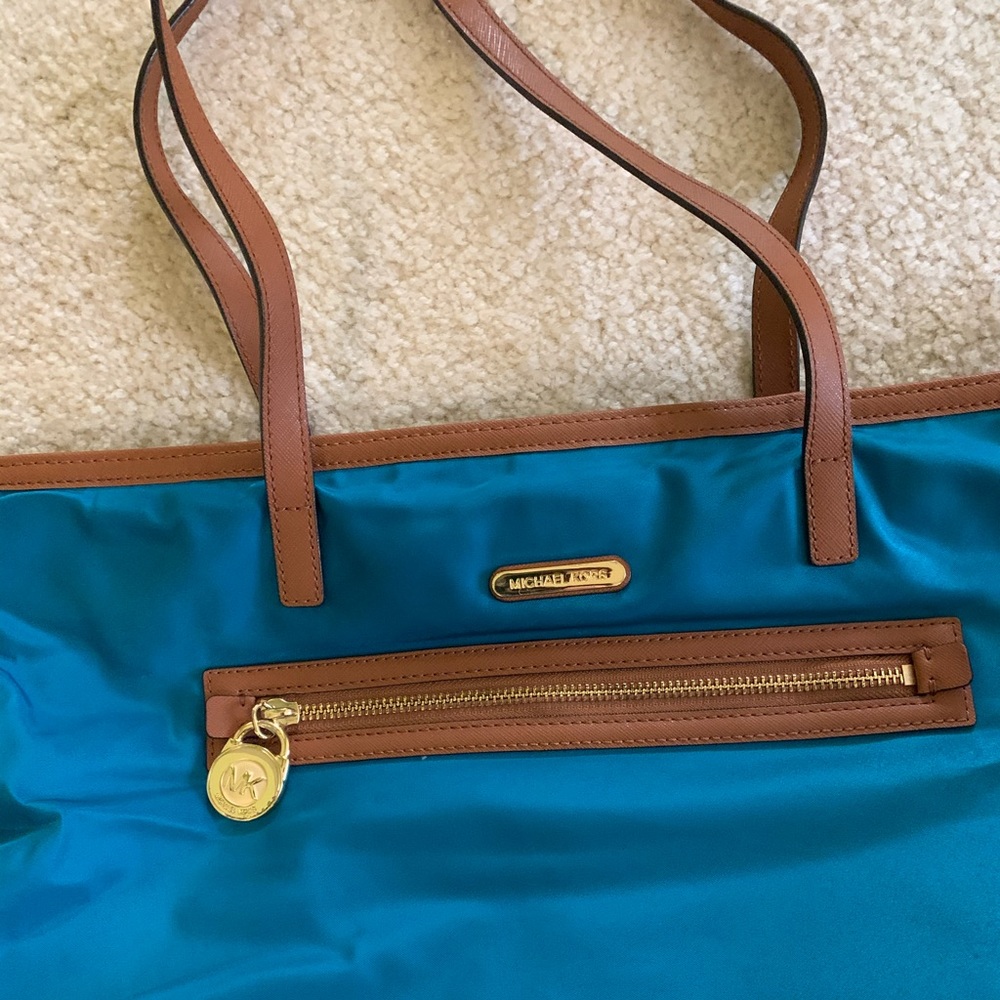 Teal Michael kors tote bag